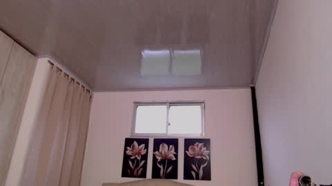 pinky_f00x online show from 09/28/25, 07:19