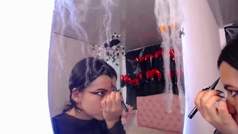 pinky_f00x online show from 10/30/25, 08:20