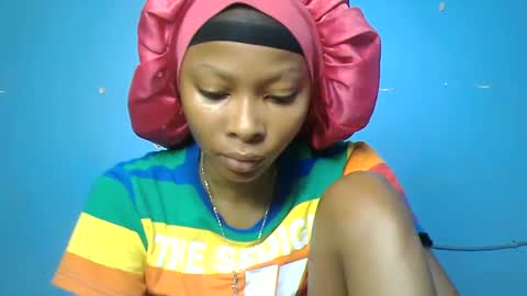 pinky_lov online show from 09/30/25, 05:45