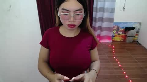 Snapshot of pinky_pussybobby69 chatting on 05/04/26, 04:47 Tina online show from 05/04/26, 04:47