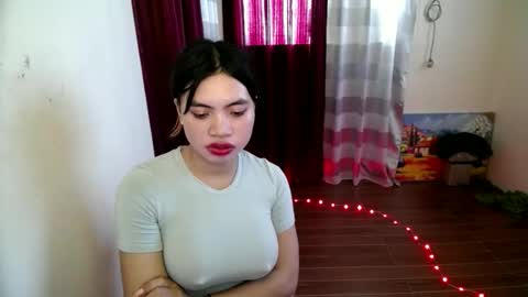 Snapshot of pinky_pussybobby69 chatting on 05/15/26, 01:12 Tina online show from 05/15/26, 01:12
