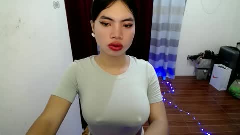Snapshot of pinky_pussybobby69 chatting on 06/02/26, 08:44 Tina online show from 06/02/26, 08:44