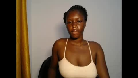 pinkykiki_247 online show from 04/07/26, 05:52