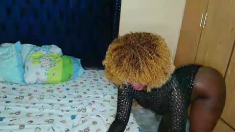 Pinky online show from 12/04/24, 01:47