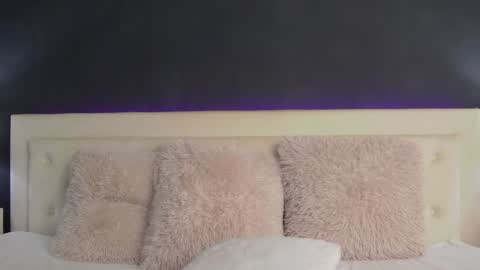  Pink  online show from 12/05/24, 01:49