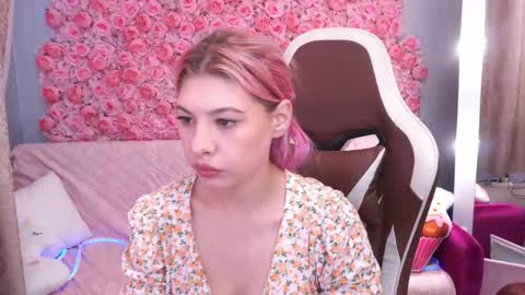 pinkytrix online show from 06/02/26, 05:42