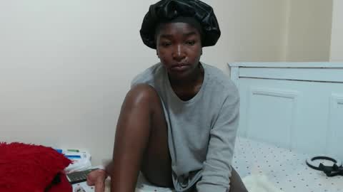 Snapshot of pinnacle_ chatting on 05/01/26, 09:19 zenah online show from 05/01/26, 09:19