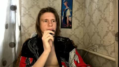 Snapshot of pinochetti chatting on 05/21/26, 12:01 Incubus online show from 05/21/26, 12:01