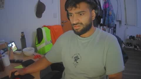 Yash online show from 12/03/24, 10:29