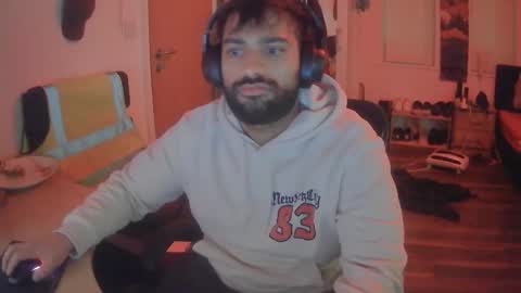 Yash online show from 01/08/25, 01:11