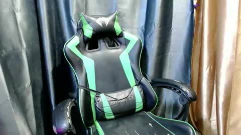 pinoy_fuckboy69 online show from 05/01/26, 02:21
