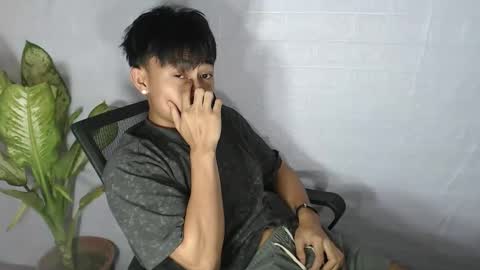 pinoy_palautogxxx online show from 02/20/26, 03:12