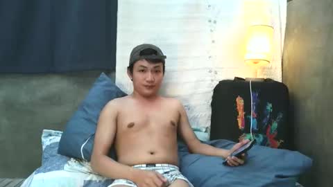alex online show from 10/03/25, 02:52