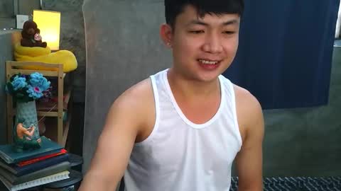 Snapshot of pinoy_petitehugecock chatting on 03/02/26, 05:52 alex online show from 03/02/26, 05:52