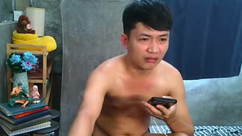 Snapshot of pinoy_petitehugecock chatting on 03/02/26, 07:37 alex online show from 03/02/26, 07:37