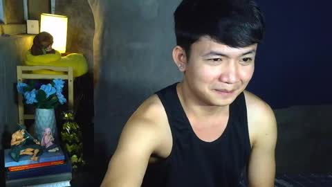 Snapshot of pinoy_petitehugecock chatting on 03/18/26, 07:06 alex online show from 03/18/26, 07:06