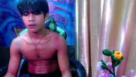 pinoy_shyboy69 online show from 03/19/26, 12:09