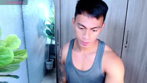 Snapshot of pinoymilker chatting on 03/05/26, 07:54 ethan online show from 03/05/26, 07:54