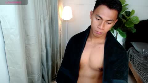 Snapshot of pinoymilker chatting on 06/02/26, 11:45 ethan online show from 06/02/26, 11:45