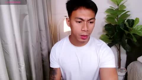 Snapshot of pinoymilker chatting on 07/06/26, 05:48 ethan online show from 07/06/26, 05:48