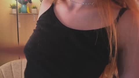 Emma online show from 03/08/25, 11:49