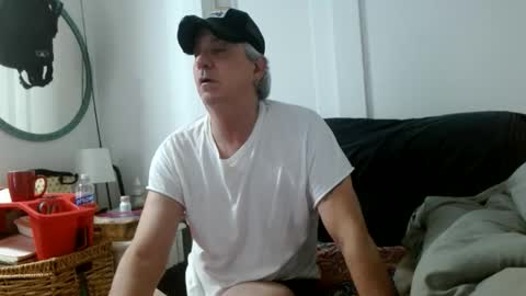 Snapshot of pirate334 chatting on 05/12/26, 03:20 pirate334 online show from 05/12/26, 03:20