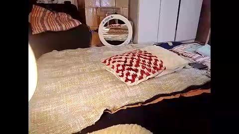 Dominik online show from 01/04/25, 10:02