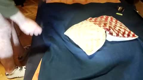 Dominik online show from 01/25/25, 07:06