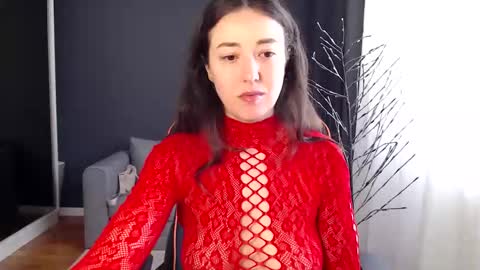 piscesgirl06 online show from 02/26/26, 05:39