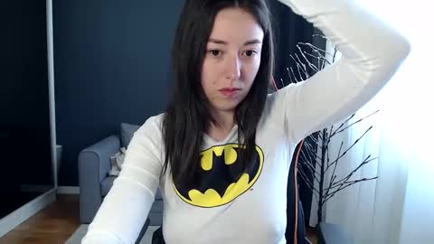 piscesgirl06 online show from 04/28/26, 04:39