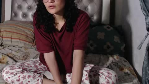 Snapshot of piscis_dreams chatting on 05/04/26, 06:09 PiscisDreams online show from 05/04/26, 06:09