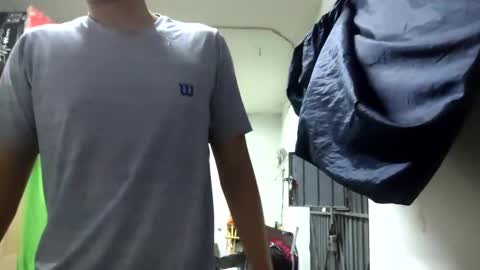 Snapshot of pitbull997 chatting on 10/01/25, 08:42 pitbull997 online show from 10/01/25, 08:42