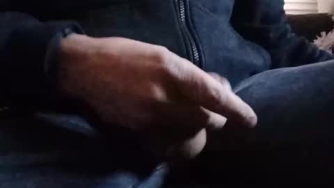 Snapshot of pitoenmano_ chatting on 11/19/25, 03:45 Antn online show from 11/19/25, 03:45