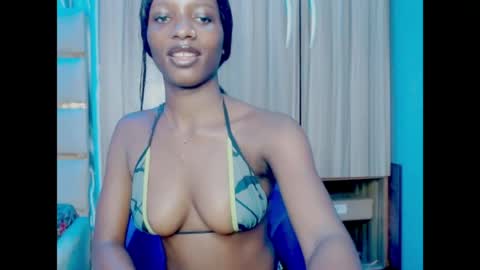 Ella online show from 06/06/26, 06:51