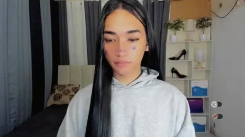 Snapshot of pixiedoll_ chatting on 02/14/26, 03:14 pixiedoll_ online show from 02/14/26, 03:14