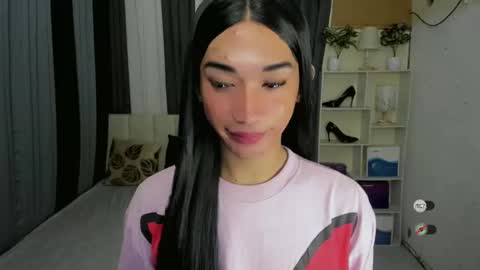 Snapshot of pixiedoll_ chatting on 02/24/26, 06:11 pixiedoll_ online show from 02/24/26, 06:11