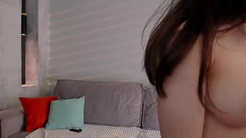 Mila online show from 05/24/26, 03:39