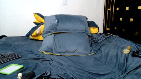 pixietease1 online show from 07/04/26, 02:56