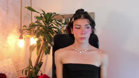 cris online show from 01/18/25, 02:36