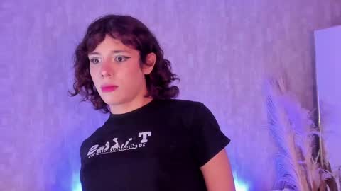 cris online show from 09/24/25, 03:54