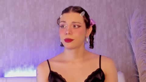 cris online show from 11/15/25, 09:21