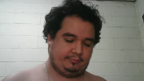 Snapshot of pjrgg77 chatting on 01/17/26, 01:54 Pablo online show from 01/17/26, 01:54