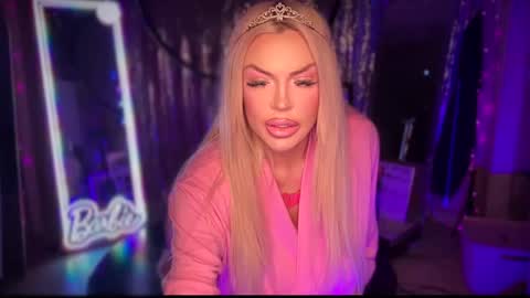 Dumb bimbo fuck doll online show from 01/24/25, 01:35