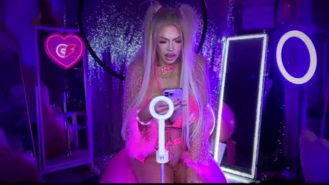 Dumb bimbo fuck doll online show from 02/10/25, 01:57