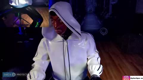 plasticme online show from 04/25/26, 10:18