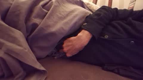 Snapshot of platoniclov chatting on 10/14/25, 10:32 platoniclov online show from 10/14/25, 10:32