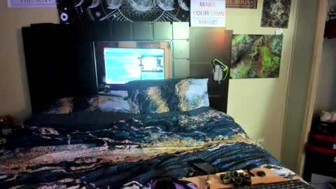 Snapshot of playboy_pimpstress42069 chatting on 01/25/25, 06:34 Lexi online show from 01/25/25, 06:34