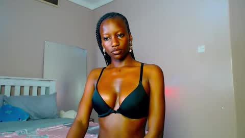 playboypetit online show from 10/13/25, 07:03