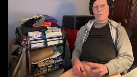 STC online show from 03/08/25, 03:28