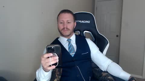 Player online show from 04/01/26, 02:23